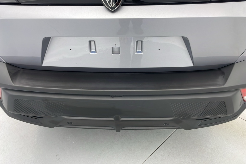 Peugeot 408 Hybrid 136 e-DCS6 Allure