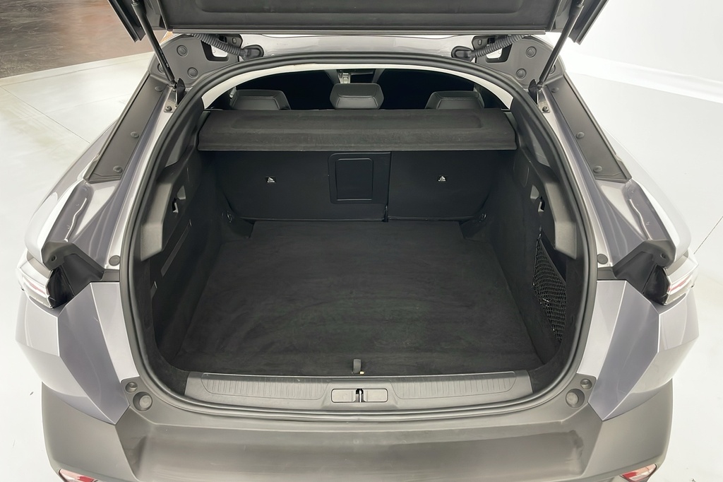Peugeot 408 Hybrid 136 e-DCS6 Allure