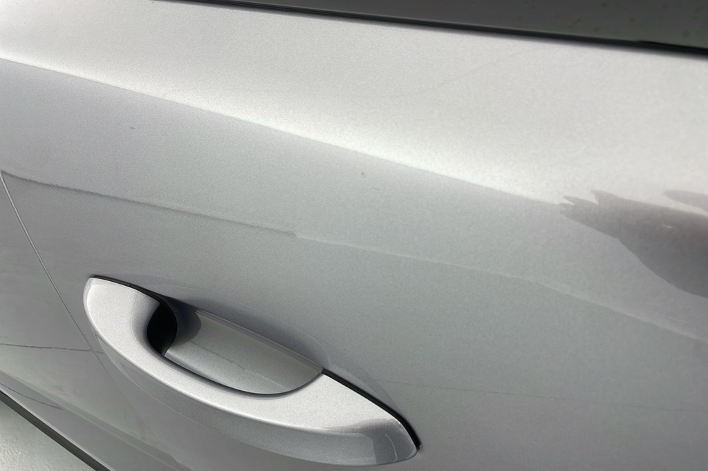 Peugeot 408 Hybrid 136 e-DCS6 Allure
