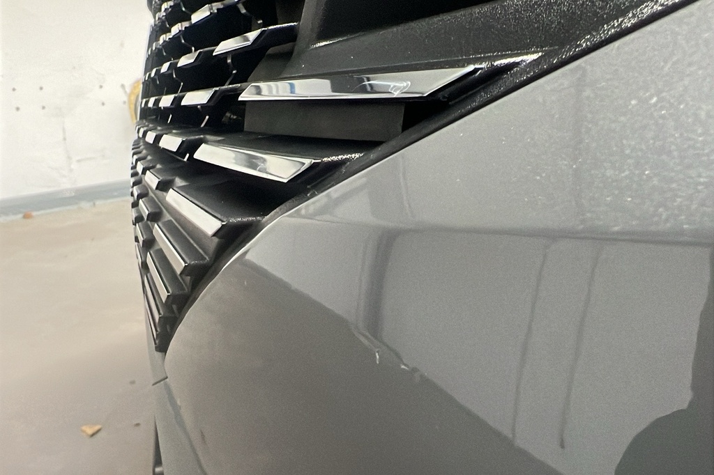 Peugeot 408 Hybrid 136 e-DCS6 Allure