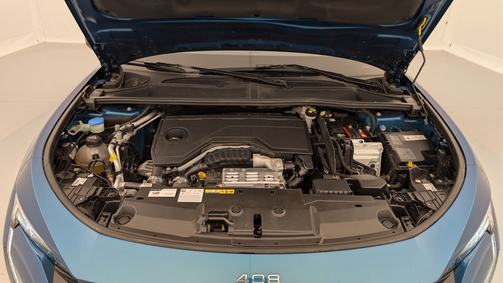 Peugeot 408 Hybrid 145 e-DCS6 GT