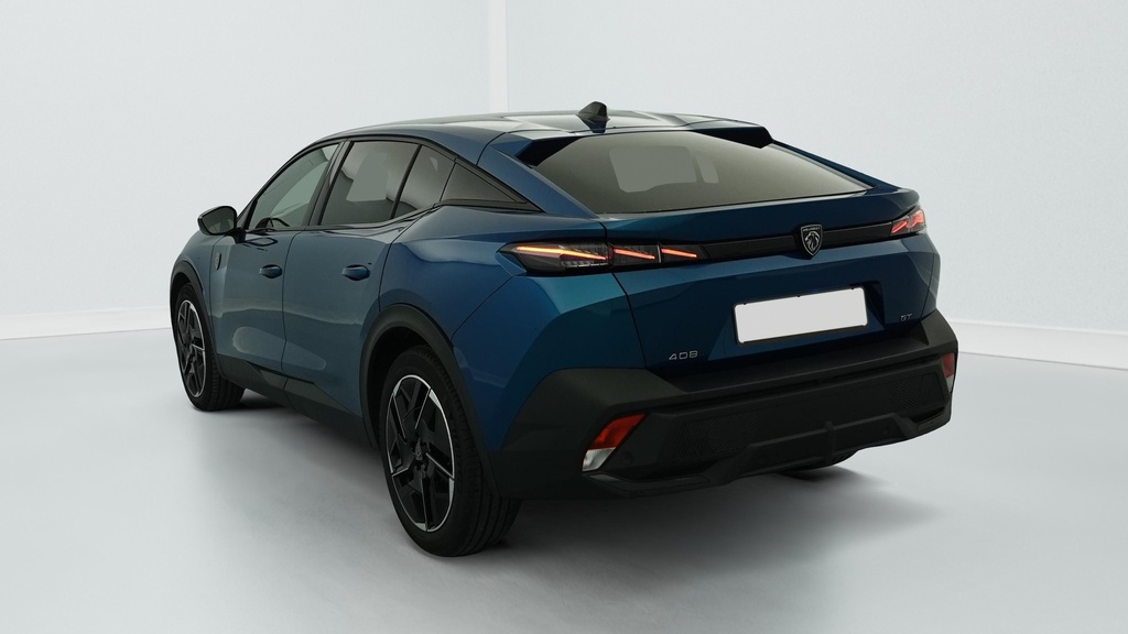 Peugeot 408 Hybrid 145 e-DCS6 GT
