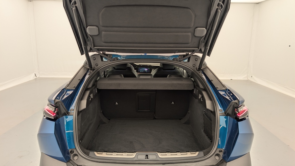 Peugeot 408 Hybrid 145 e-DCS6 GT