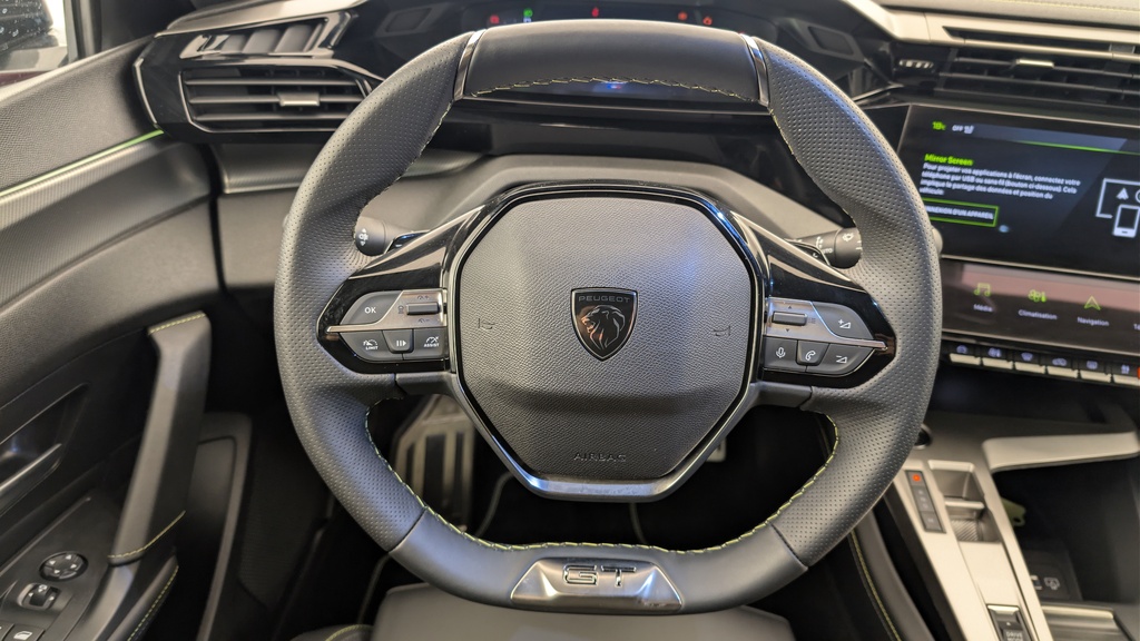 Peugeot 408 Hybrid 145 e-DCS6 GT