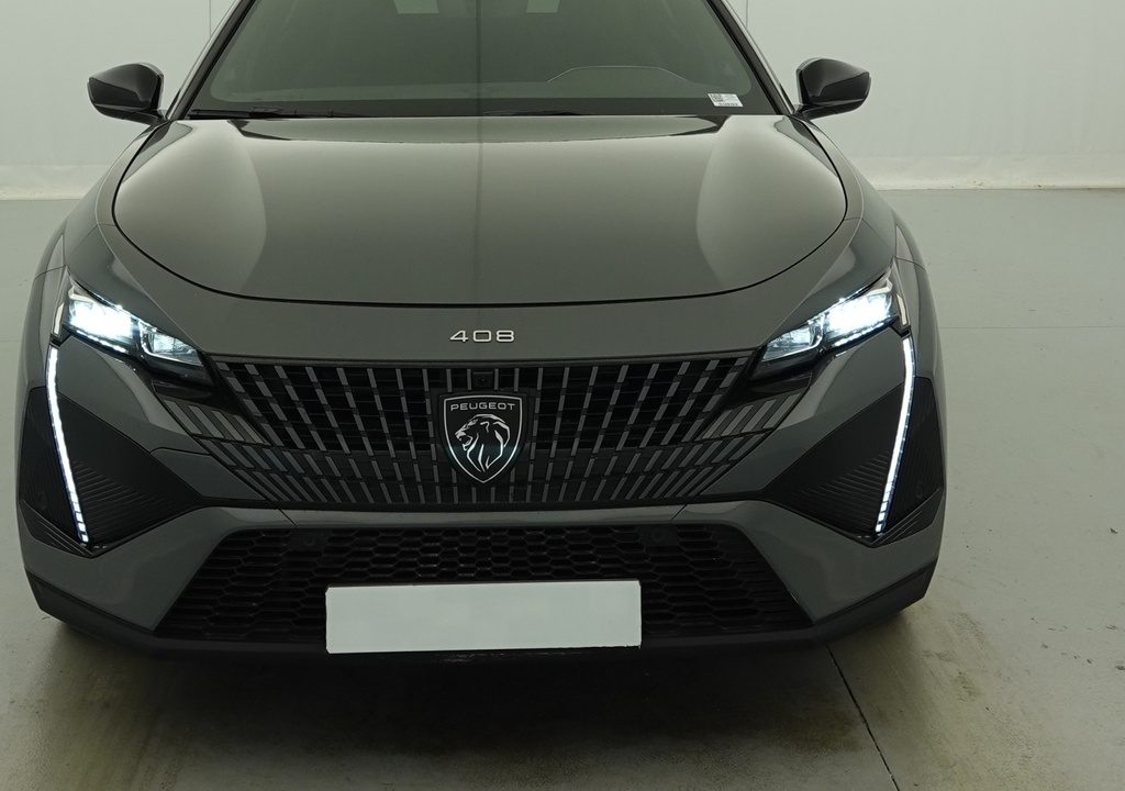 Peugeot 408 Hybrid 145 e-DCS6 GT