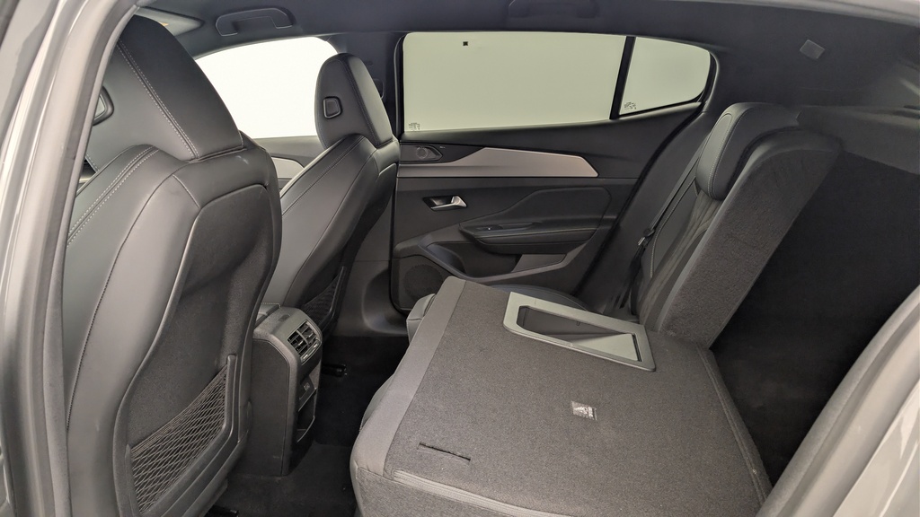 Peugeot 408 Hybrid 145 e-DCS6 GT