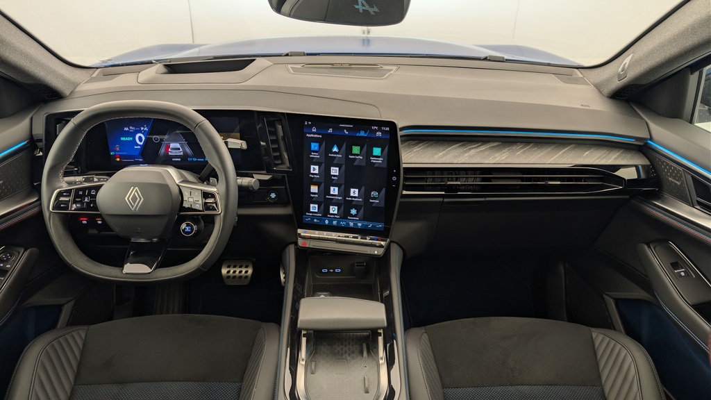 Renault Rafale hyper hybrid E-Tech 300ch 4×4 atelier Alpine