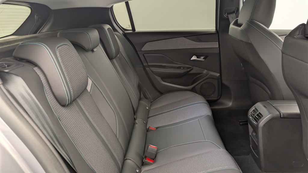 Peugeot 308 Hybrid 136 e-DCS6 Allure