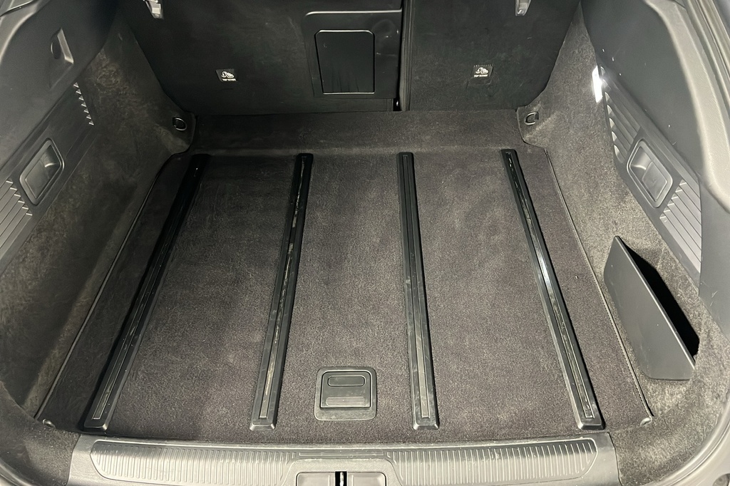 Citroen C5 X PureTech 130 EAT8 Plus