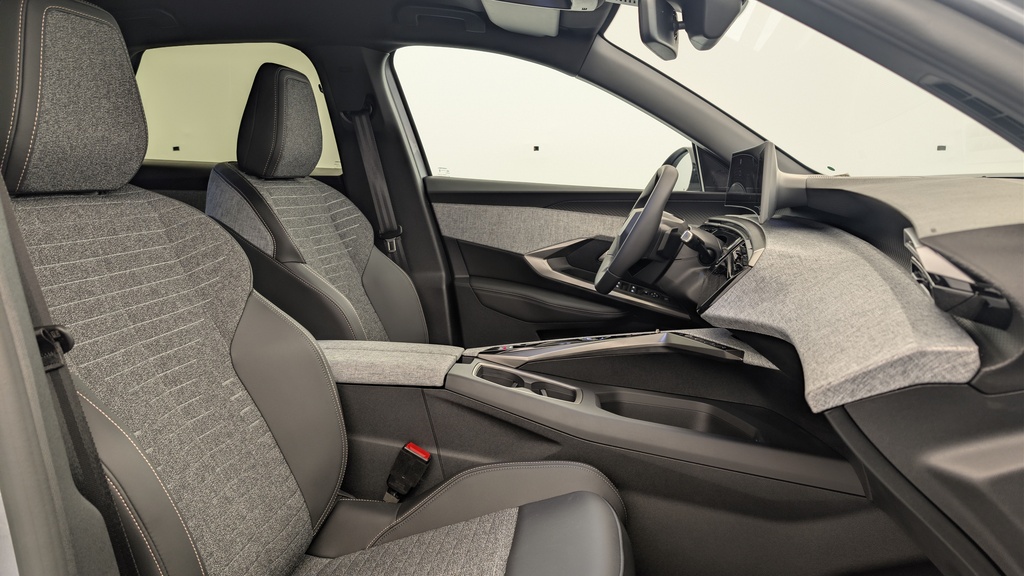 Peugeot 3008 Hybrid 145 e-DCS6 Allure