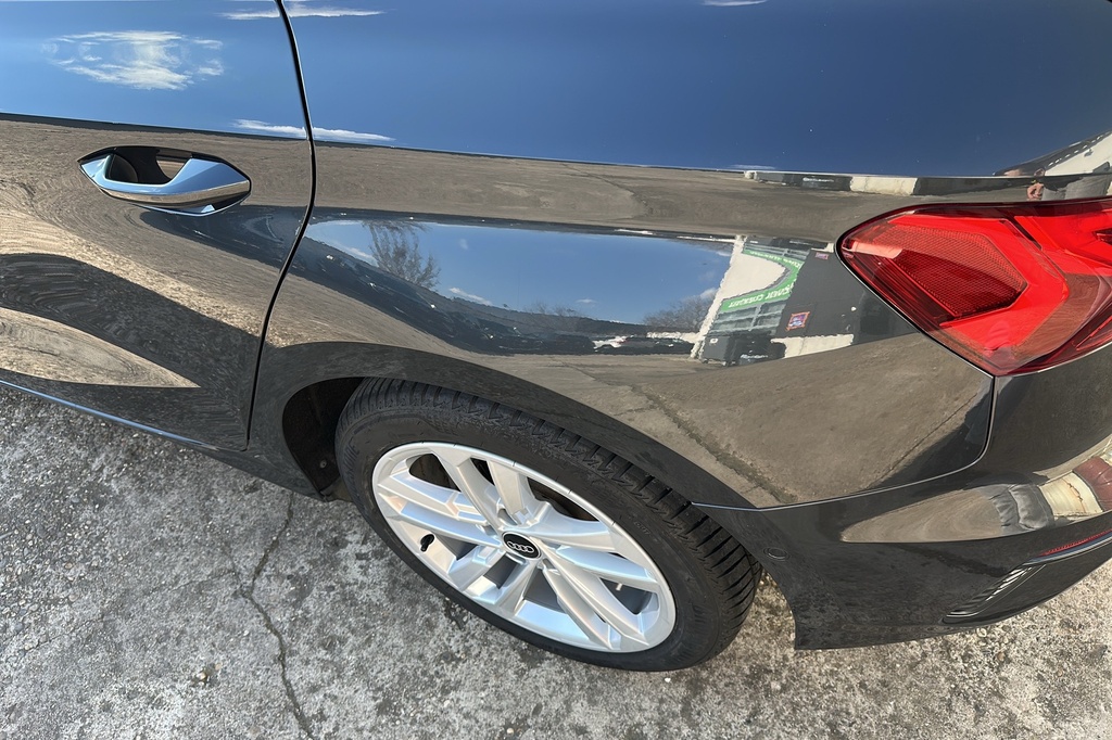 Audi A3 SPORTBACK 40 TFSIE 204 S TRONIC 6 BUSINESS LINE