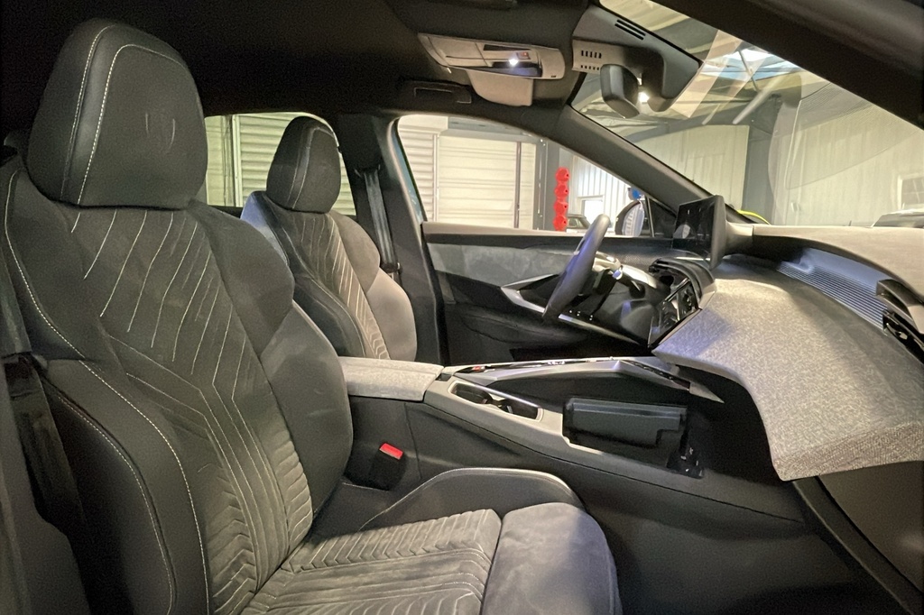 Peugeot 3008 Hybrid 145 e-DCS6 GT