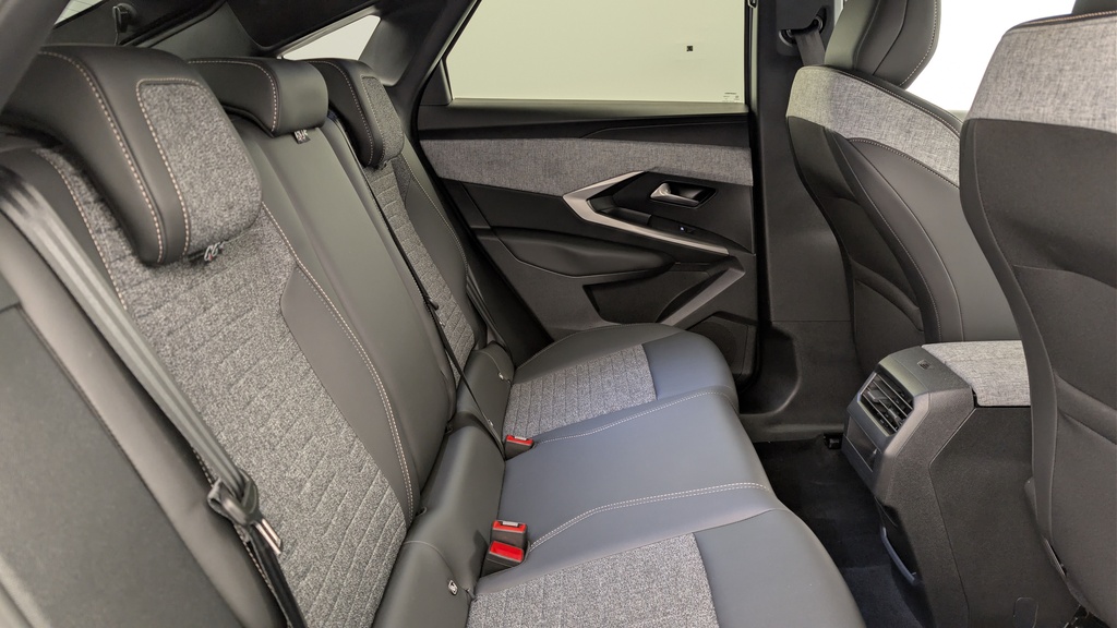 Peugeot 3008 Hybrid 145 e-DCS6 Allure