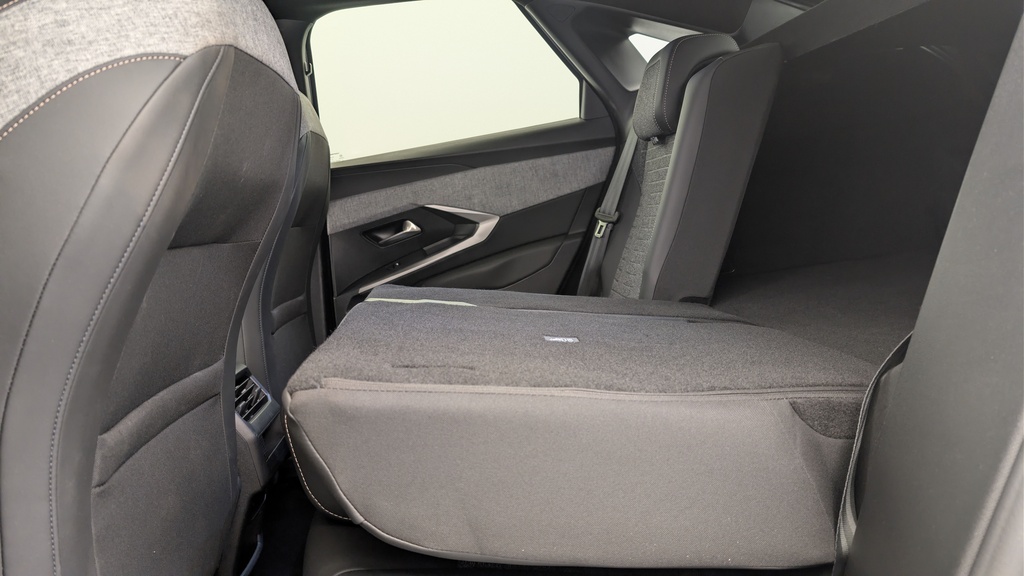 Peugeot 3008 Hybrid 145 e-DCS6 Allure