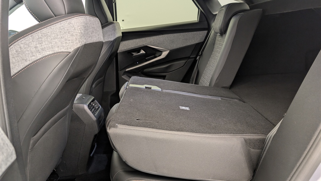 Peugeot 3008 Hybrid 145 e-DCS6 Allure