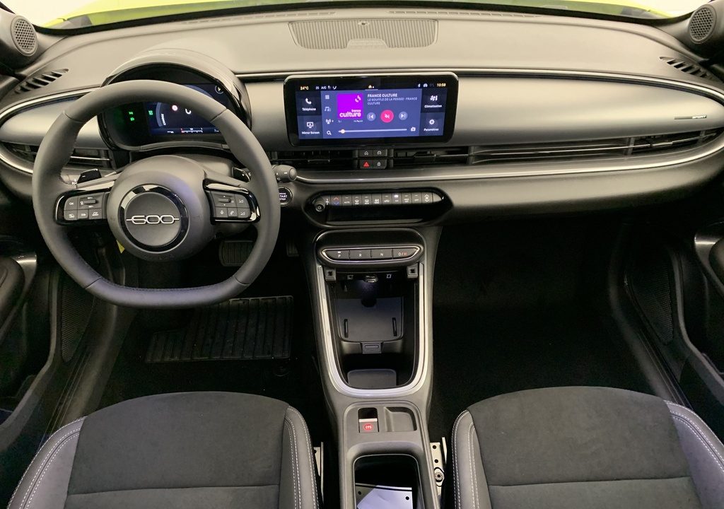 Fiat 600 T-Gen 3 1.2 Hybrid 145ch eDCT6 Sport