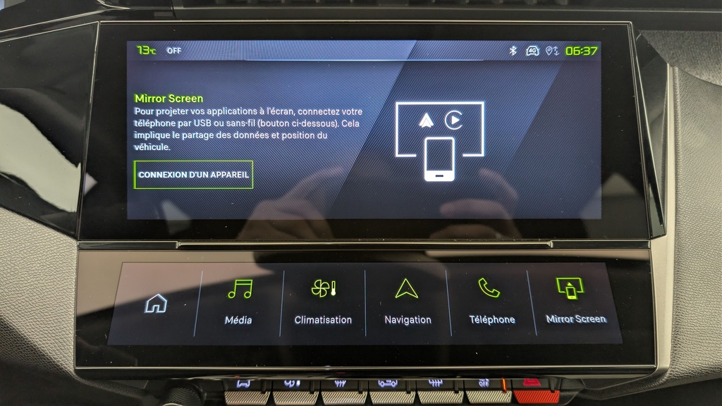 Peugeot 408 Hybrid 136 e-DCS6 Allure