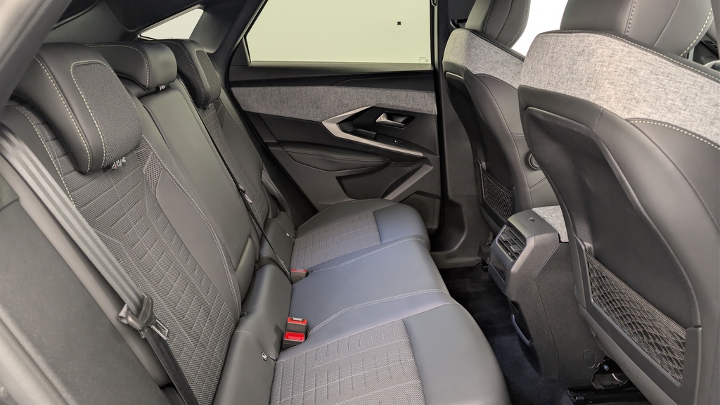 Peugeot 3008 Hybrid 145 e-DCS6 GT