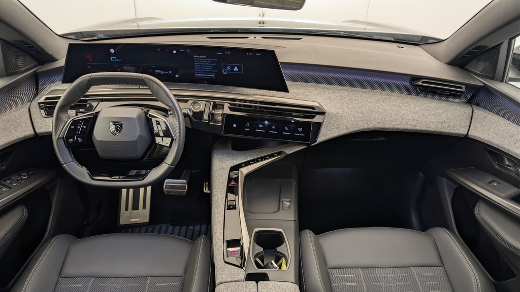 Peugeot 3008 Hybrid 145 e-DCS6 GT
