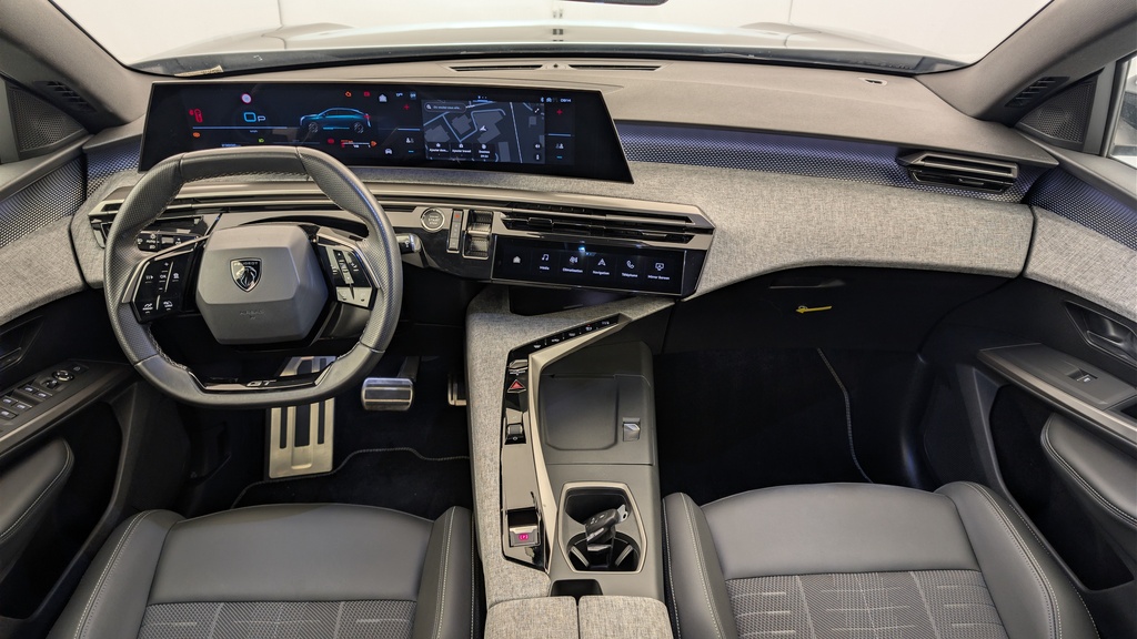 Peugeot 3008 Hybrid 145 e-DCS6 GT