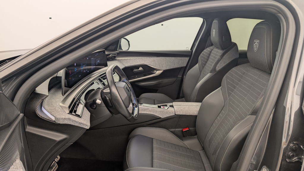 Peugeot 3008 Hybrid 145 e-DCS6 GT