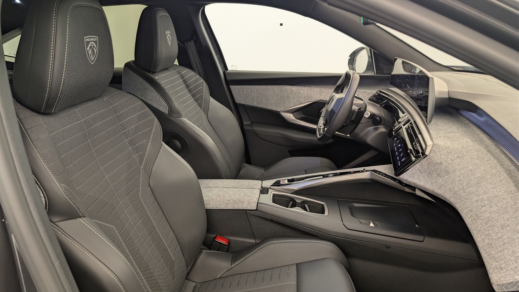 Peugeot 3008 Hybrid 145 e-DCS6 GT