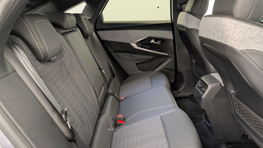 Peugeot 3008 Hybrid 145 e-DCS6 GT