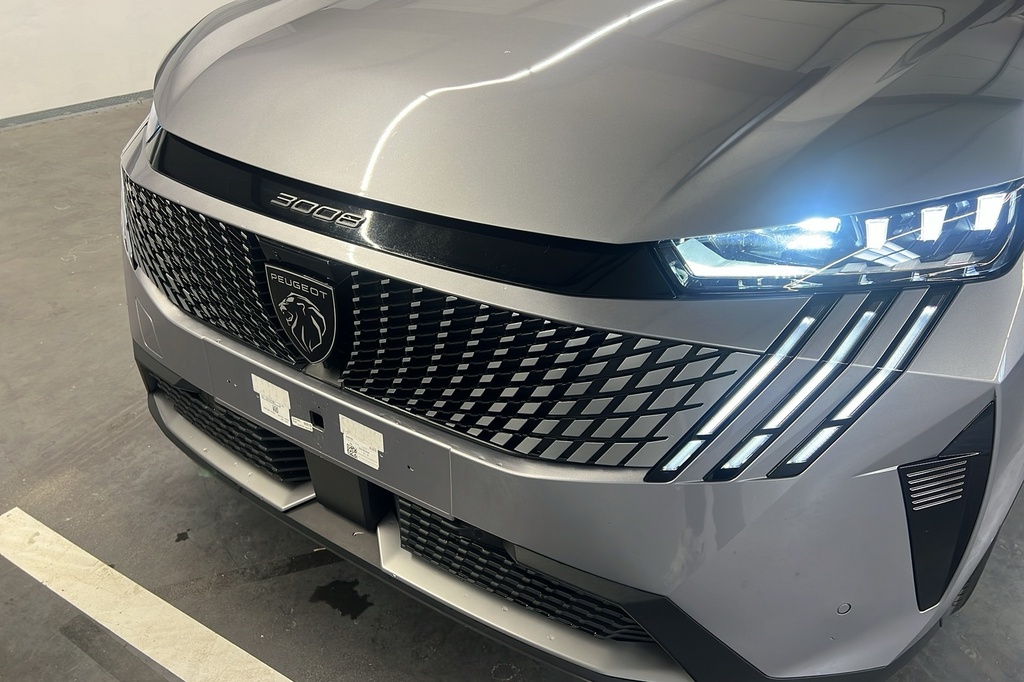Peugeot 3008 Hybrid 145 e-DCS6 GT