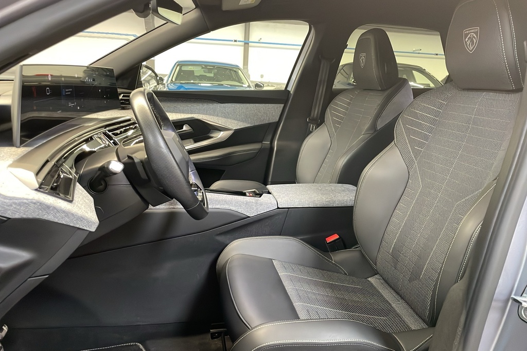 Peugeot 3008 Hybrid 145 e-DCS6 GT