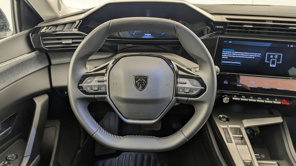 Peugeot 408 Hybrid 136 e-DCS6 Allure