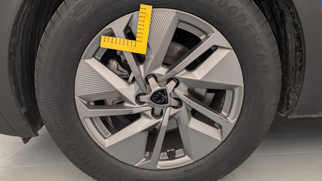 Peugeot 408 Hybrid 136 e-DCS6 Allure