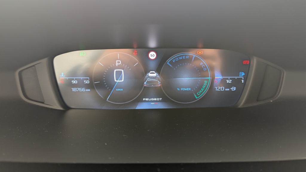 Peugeot 408 Hybrid 136 e-DCS6 Allure