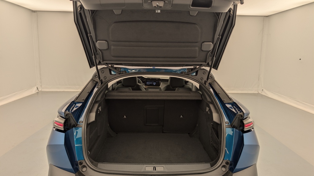 Peugeot 408 Hybrid 136 e-DCS6 Allure