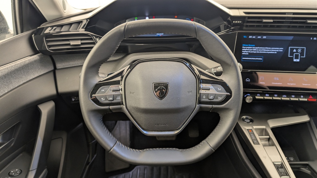 Peugeot 408 Hybrid 136 e-DCS6 Allure