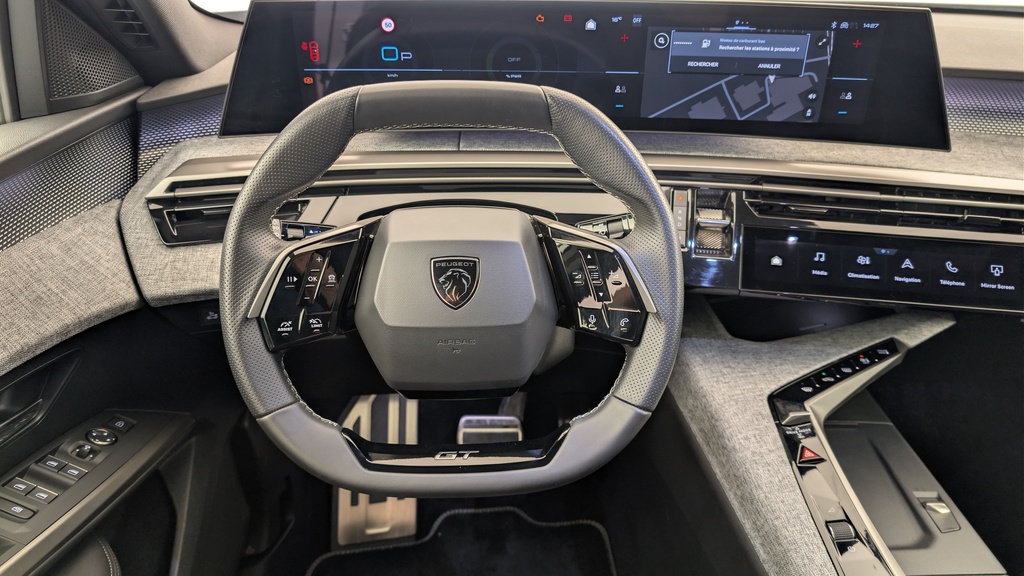 Peugeot 3008 Hybrid 145 e-DCS6 GT