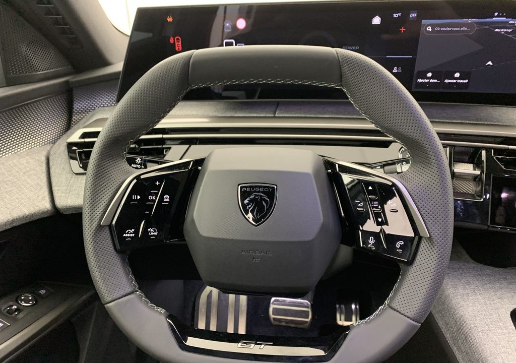 Peugeot 5008 Hybrid 145 e-DCS6 GT