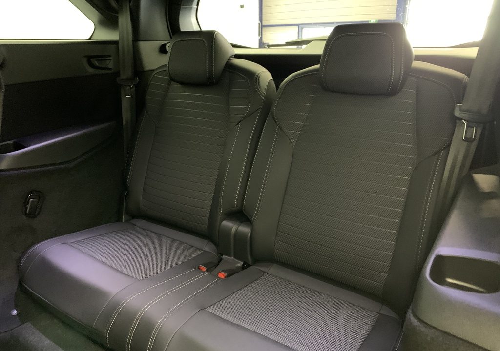 Peugeot 5008 Hybrid 145 e-DCS6 GT