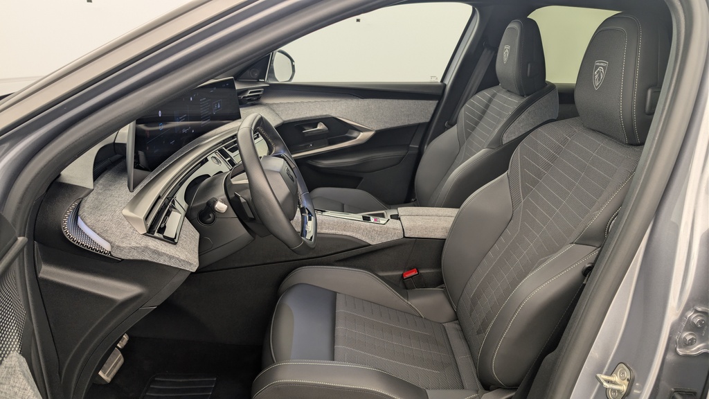 Peugeot 3008 Hybrid 145 e-DCS6 GT