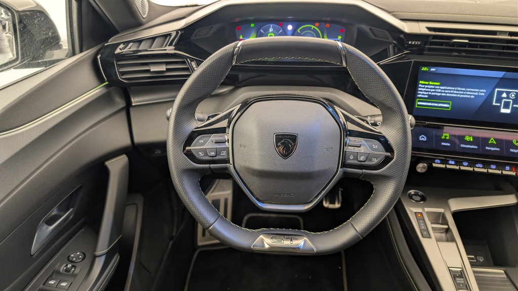 Peugeot 408 Hybrid 145 e-DCS6 GT