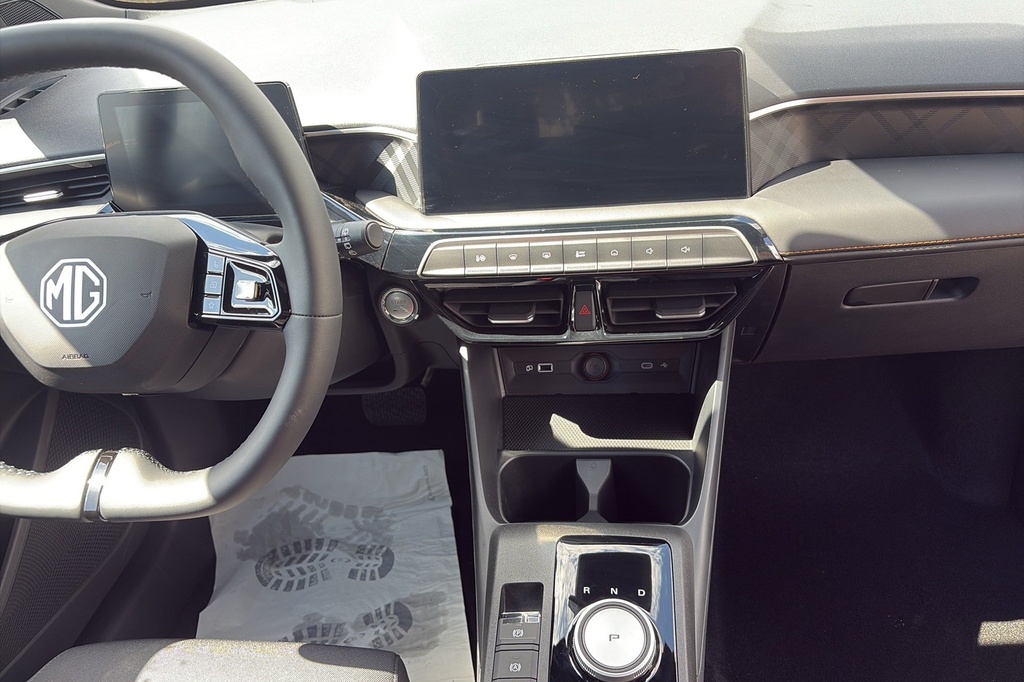 Mg MG3 1.5 L Hybrid+ 195 ch Luxury
