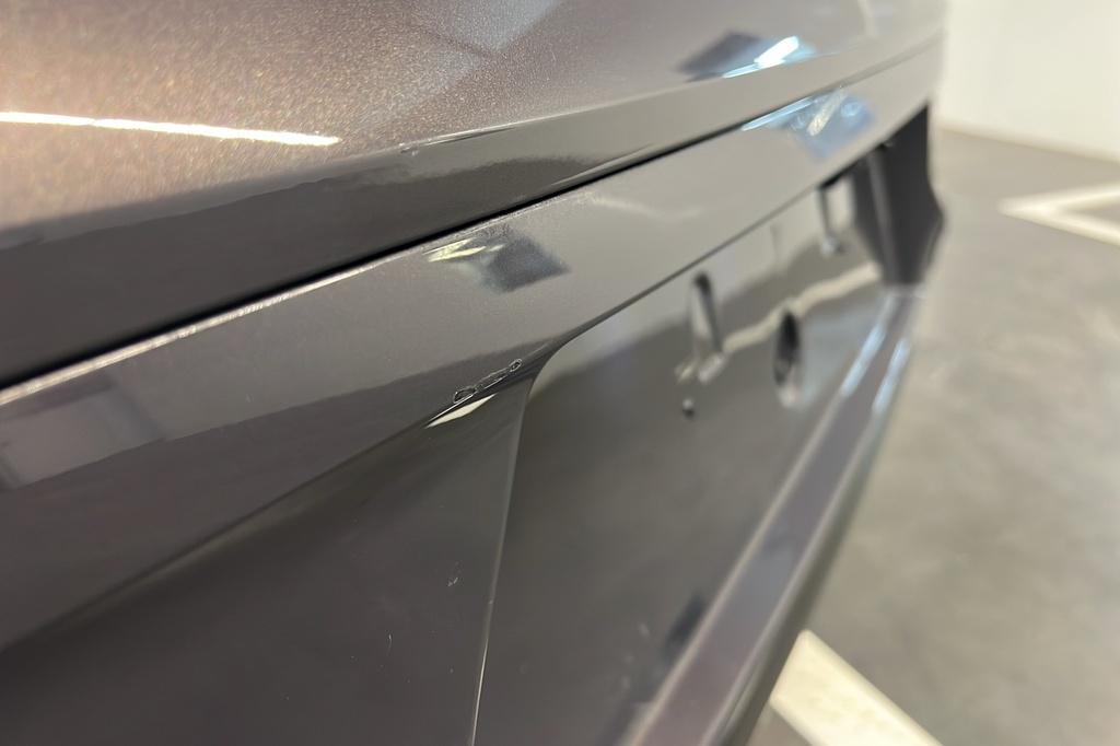 Ds DS4 BlueHDi 130 EAT8 Etoile – Alcantara