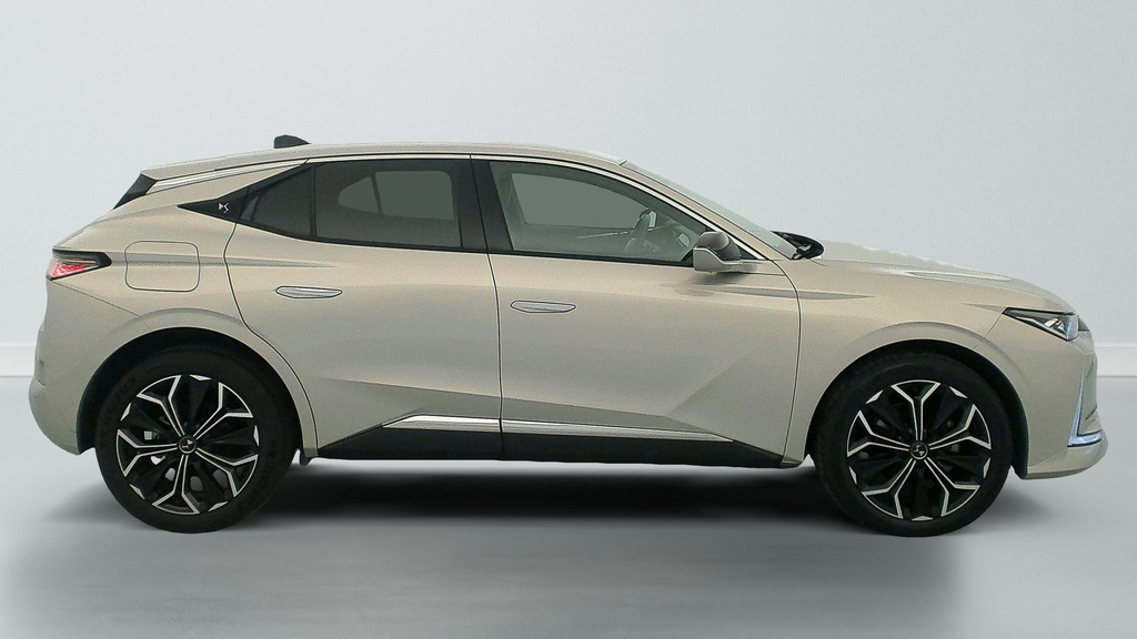 Ds DS4 BlueHDi 130 EAT8 Etoile – Alcantara