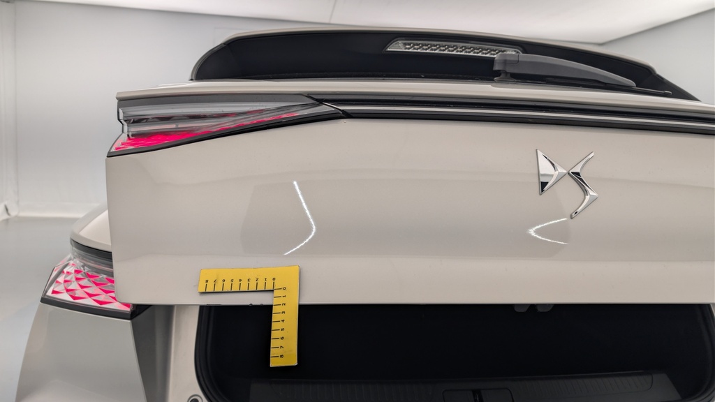 Ds DS4 BlueHDi 130 EAT8 Etoile – Alcantara