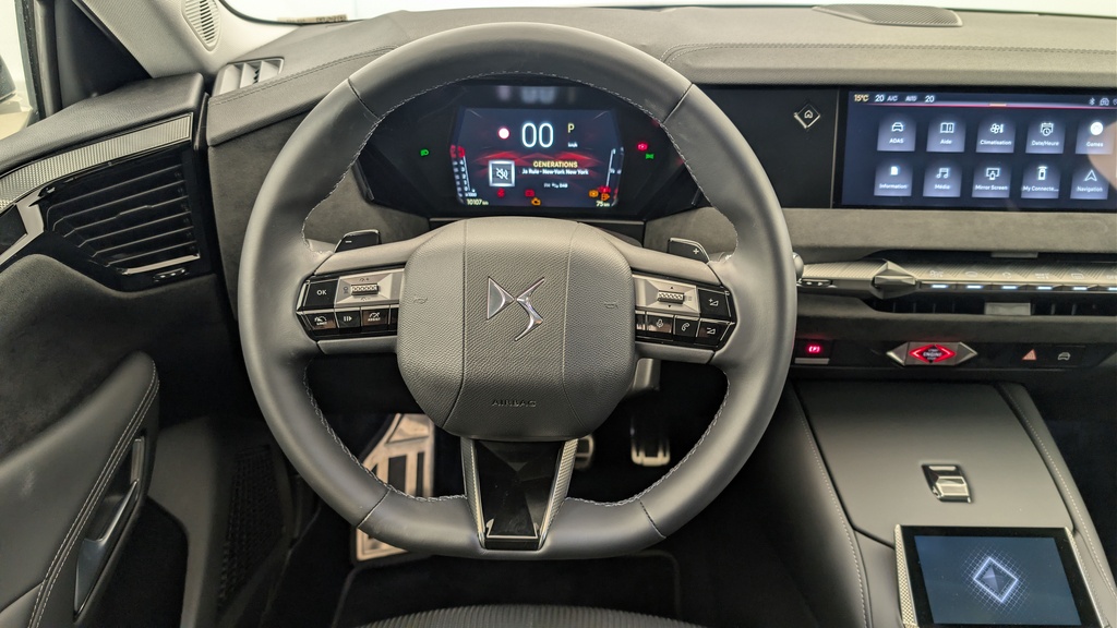 Ds DS4 BlueHDi 130 EAT8 Etoile – Alcantara