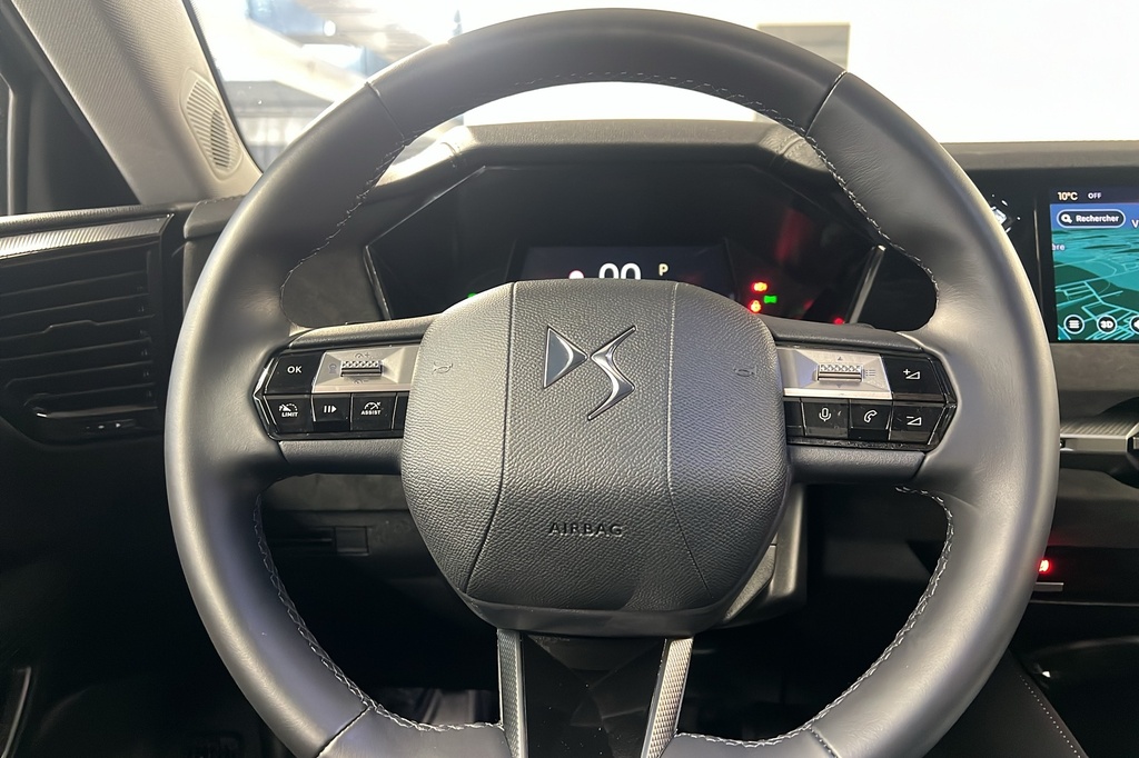 Ds DS4 BlueHDi 130 EAT8 Etoile – Alcantara