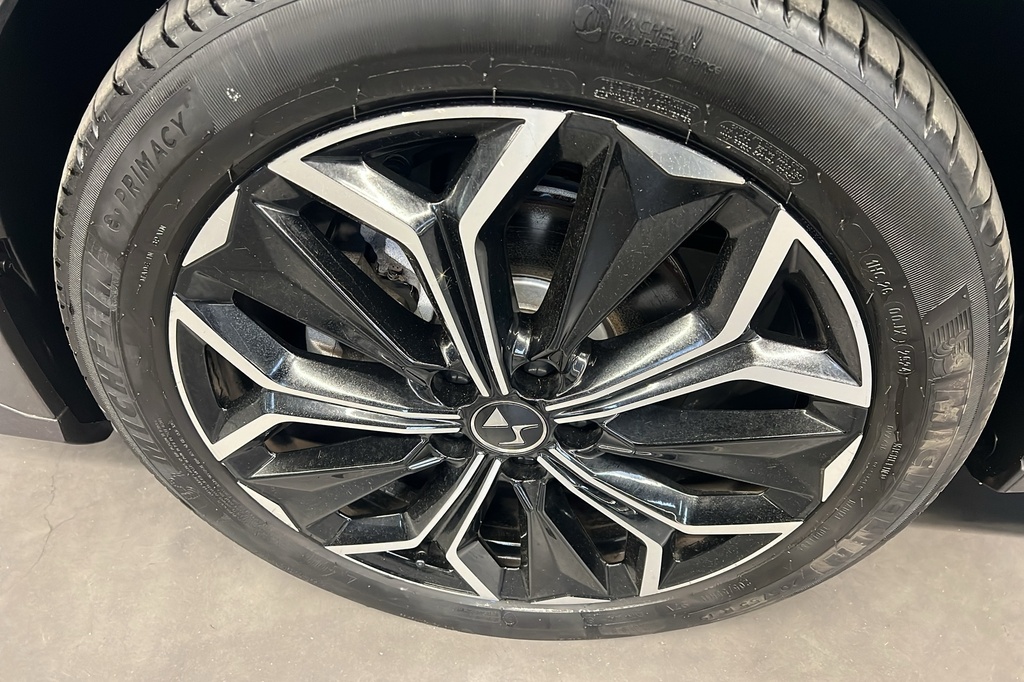 Ds DS4 BlueHDi 130 EAT8 Etoile – Alcantara