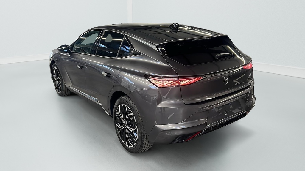 Ds DS4 BlueHDi 130 EAT8 Etoile – Alcantara