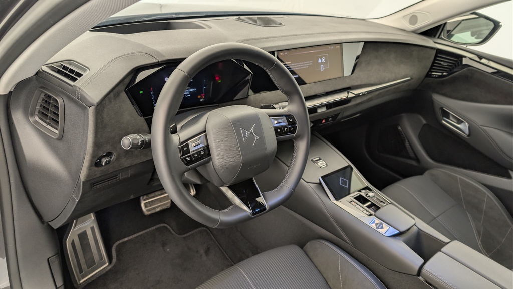 Ds DS4 BlueHDi 130 EAT8 Etoile – Alcantara