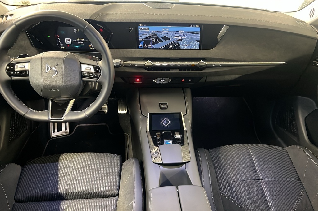 Ds DS4 BlueHDi 130 EAT8 Etoile – Alcantara
