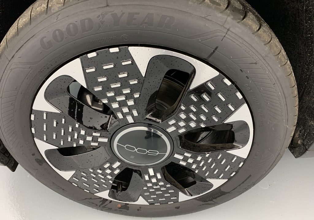 Fiat 600 T-Gen 3 1.2 Hybrid 110ch eDCT6 La Prima